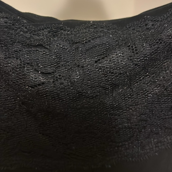 Size 2 capri pants - Picture 3 of 3